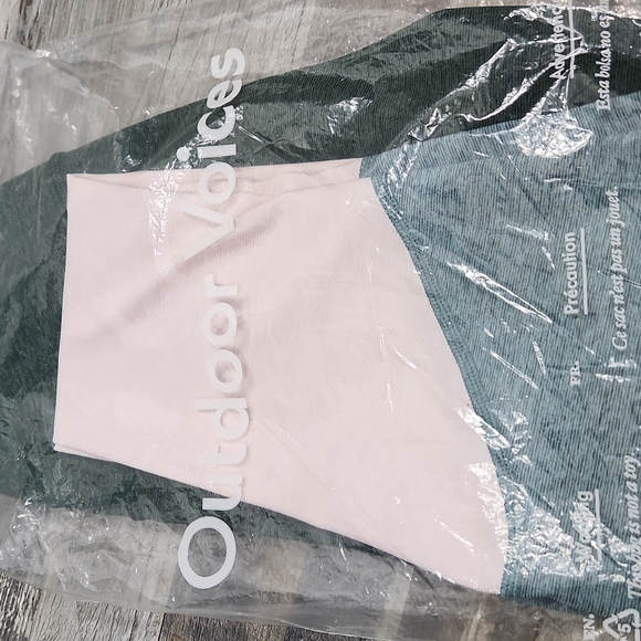 Outdoor Voices 7/8 Spring Leggings | Hunter, Slate & Ballet | XS - Picture 3 of 3